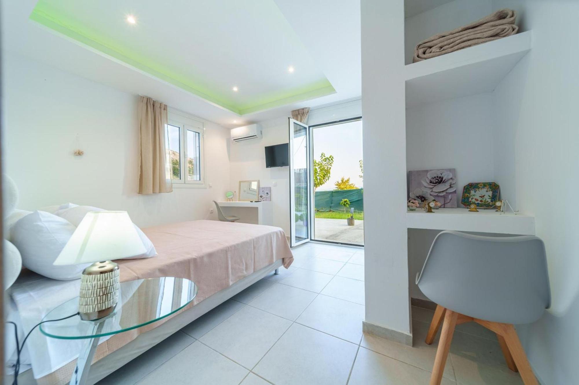 Iphigenia Apartments At Katelios Kateleios Exterior foto